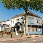 Hotel De Kroon